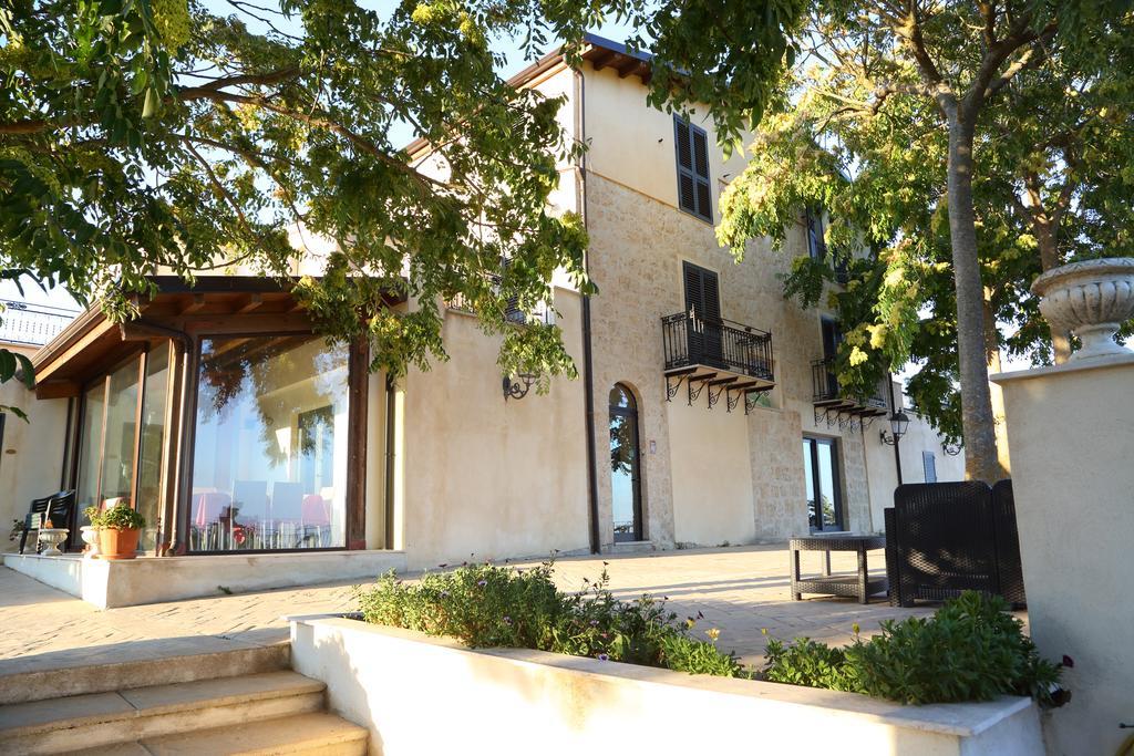 Agriturismo Monticelli Mussomeli Buitenkant foto